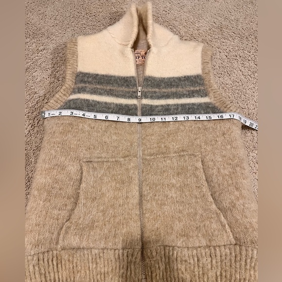 Vintage Amazing 100% Wool Sweater Vest From Caldwell For TipTop Sz S Zip front - Picture 11 of 13